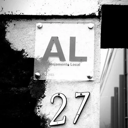 27 Guest house